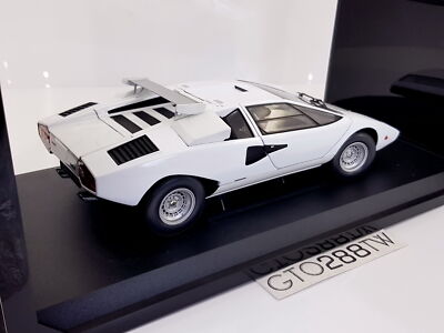 kyosho 1/18 カウンタック LP400 Roof Wing ホワイト Kyosho 1:18 scale Lamborghini Countach LP400(White/with Roof Wing