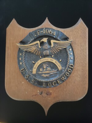 Vintage USS Lockwood FF-1064 Navy Naval Ship Ceramic Medallion