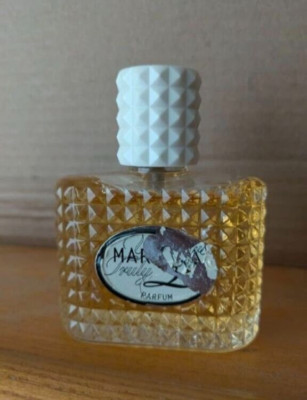 MariaLux Truly perfume by Alessandro Gualtieri