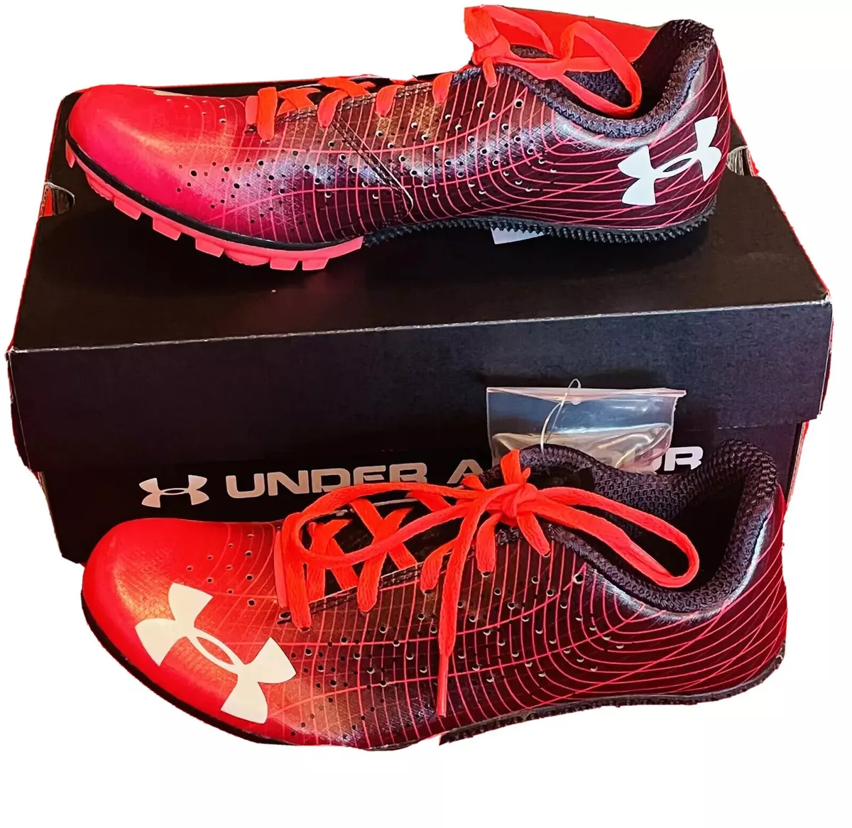 Under armour top charged sprint