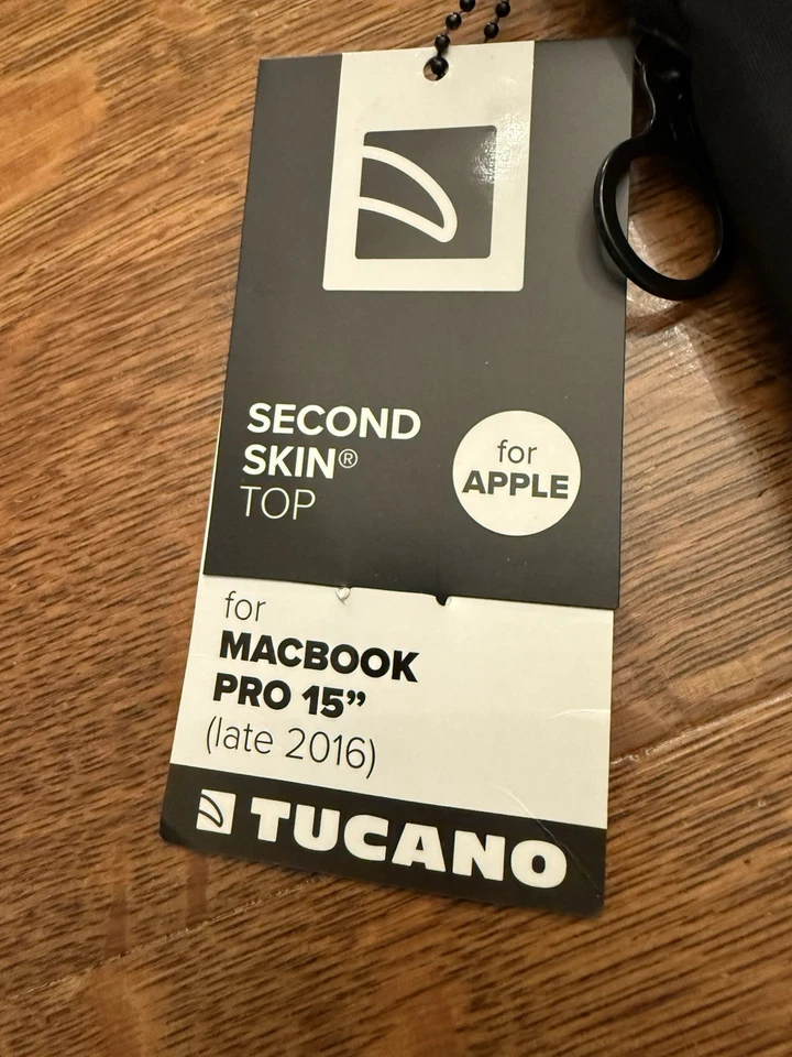 "Funda superior Tucano segunda piel para MacBook 15"" negra NUEVA" Foto 2 de 4