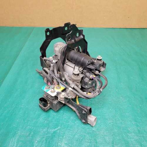 2011-2016 Hyundai EQUUS Air Ride Suspension Compressor Pump OEM 55881-3M000
