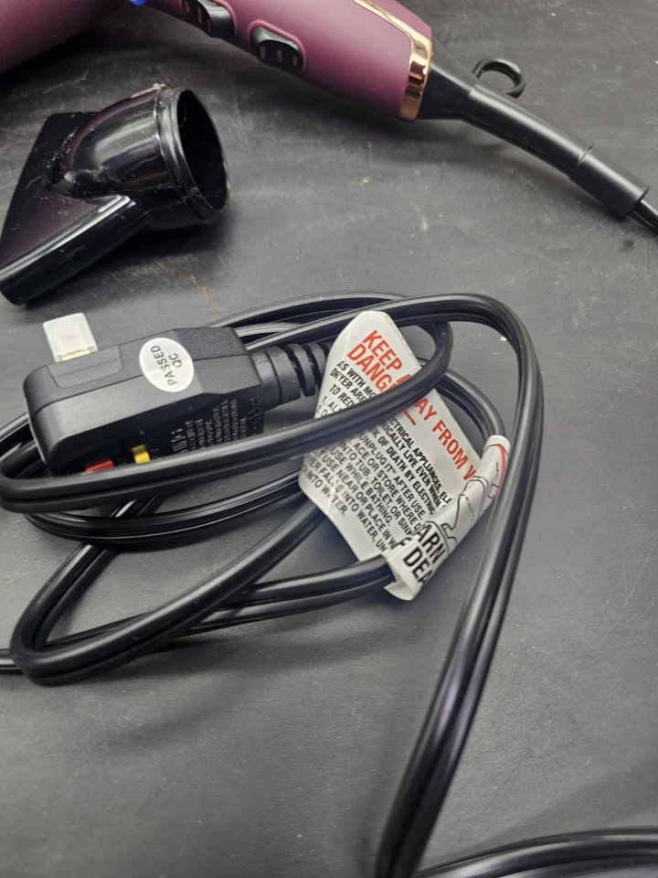 Infinitipro By Conair Full Body and Shine Pro Dryer Titanium Technology Open Box - Image 2 of 4