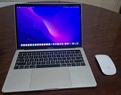 Apple MacBook Pro 13''  Touch Bar i7 16GB RAM 1TB SSD Bundle Magic Mouse