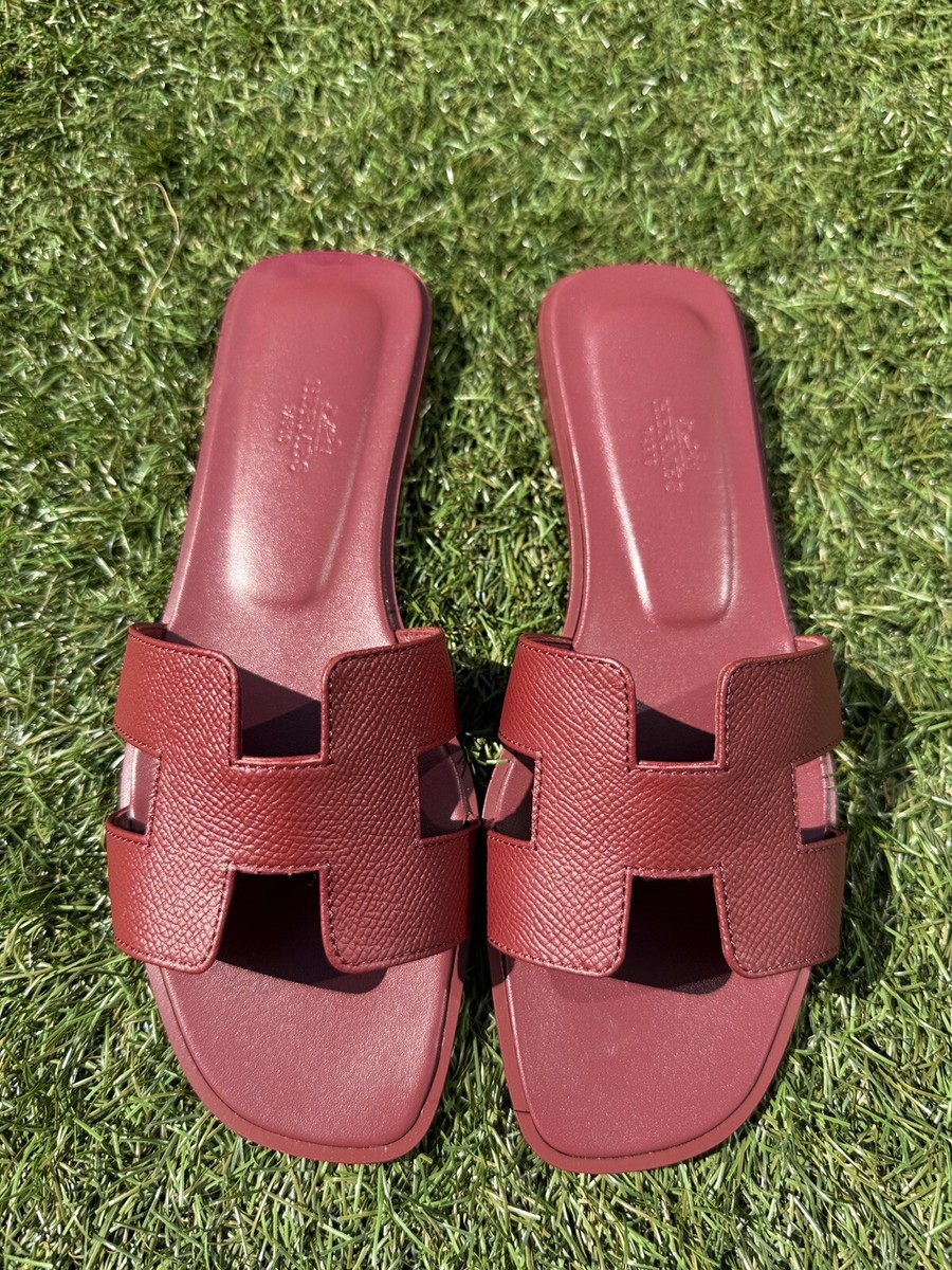 Hermes Oran Rouge H Epsom Leather Calfskin Cut Out Sandals Slides