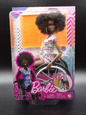 2022 Mattel Barbie African American Fashionista Doll w/ Wheelchair & Ramp #194