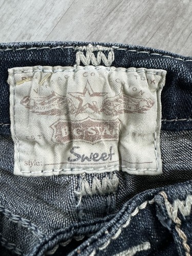 Big Star Sweet Girls Straight Leg Jeans Bling Distressed EEUC!! 24R - Picture 2 of 12
