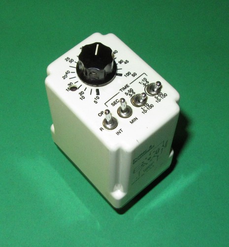 Potter & Brumfield CWD-38-66000 Programmable time delay relay 0.5sec-100min  - Picture 5 of 6