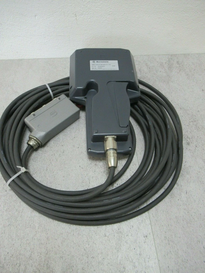Bernstein MBDT-000-AT-000-N0S-011-FW Manually Operated Device 8120000233+Cable - Image 4 of 4