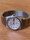 Vintage Seiko Quartz SQ 100 Waffle Dial Day Date 6923 8010 Watch VTG 80s Running