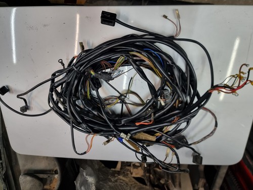 Juego de cables arnés de cables Mercedes-Benz W124 modelo T familiar A1245402607 luz trasera - Imagen 1 de 5