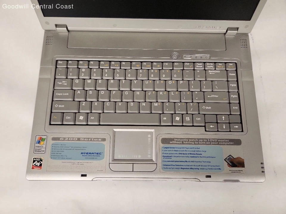 Portátil Averatec 6220 - Para piezas/no funciona Foto 3 de 4