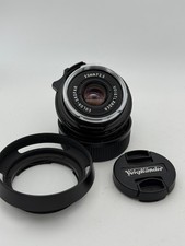 Voigtlander 35mm f2.5 Color Skopar Leica M Mount Lens