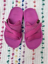 Teva Hurricane Verge Slides Sandals Girls Size 13 Rose Violet EUC