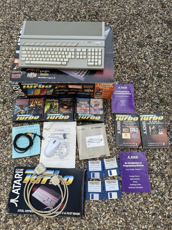Atari 520 STE Computer 1MB Boxed Turbo Set With Sleeve Rare