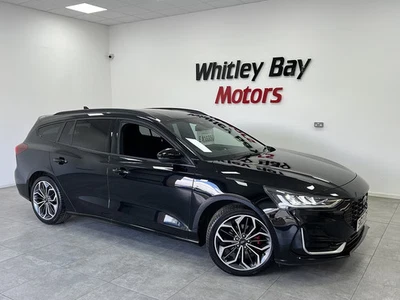 2023 Ford Focus T EcoBoost MHEV ST-Line Vignale Estate HYBRID Automatic - Image 1 of 4