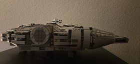 LEGO Star Wars: Millennium Falcon (75105)