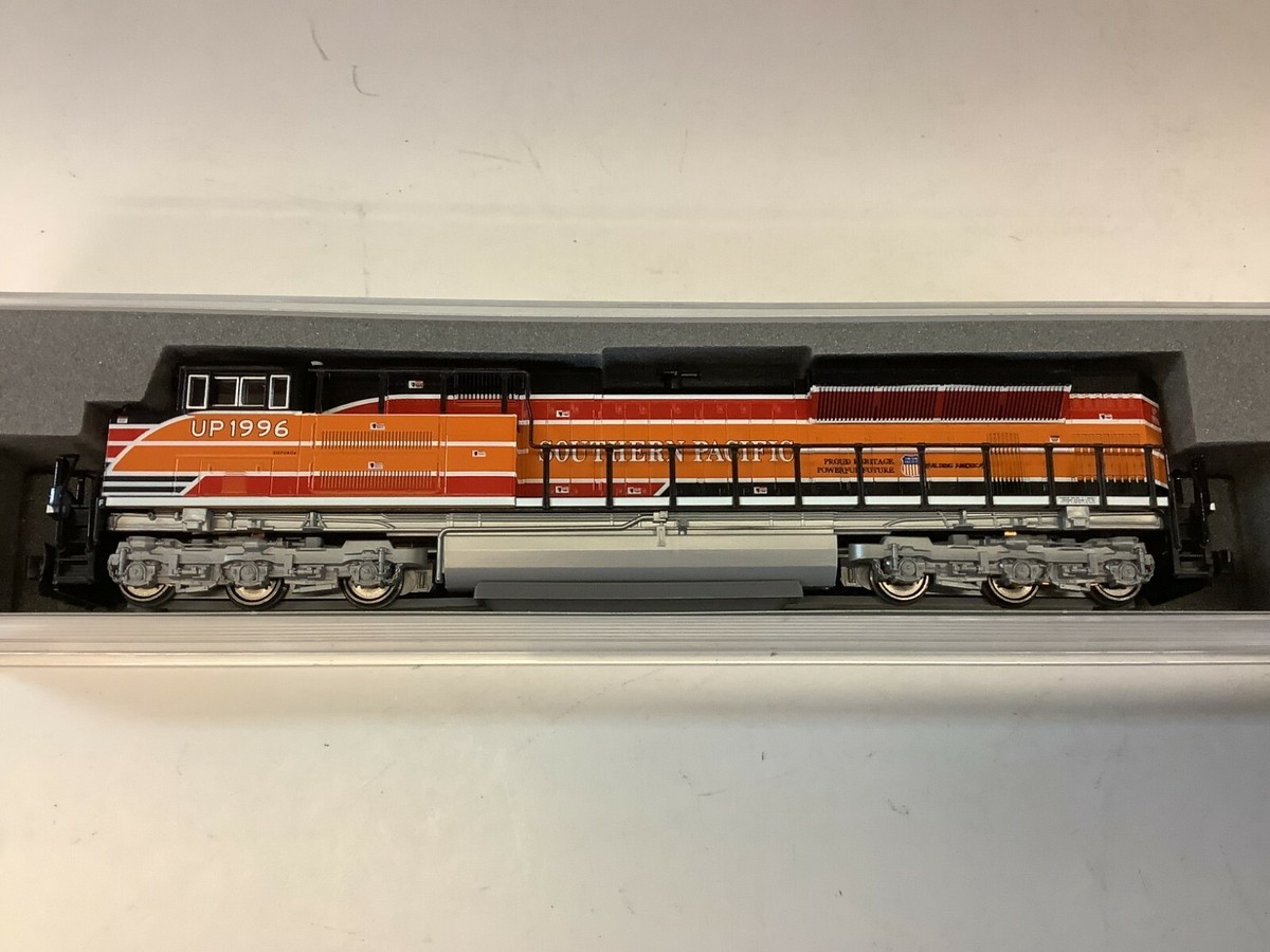Nゲージ鉄道模型 KATO USA SD70ACe #176-8417 N EMD SD70ACe