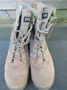 magnum amazon desert boots