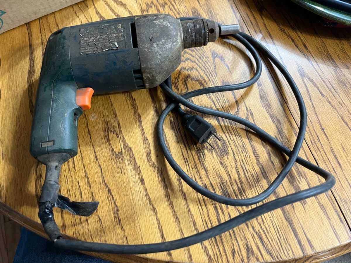 Black & Decker 3/8 Inch Corded Drill