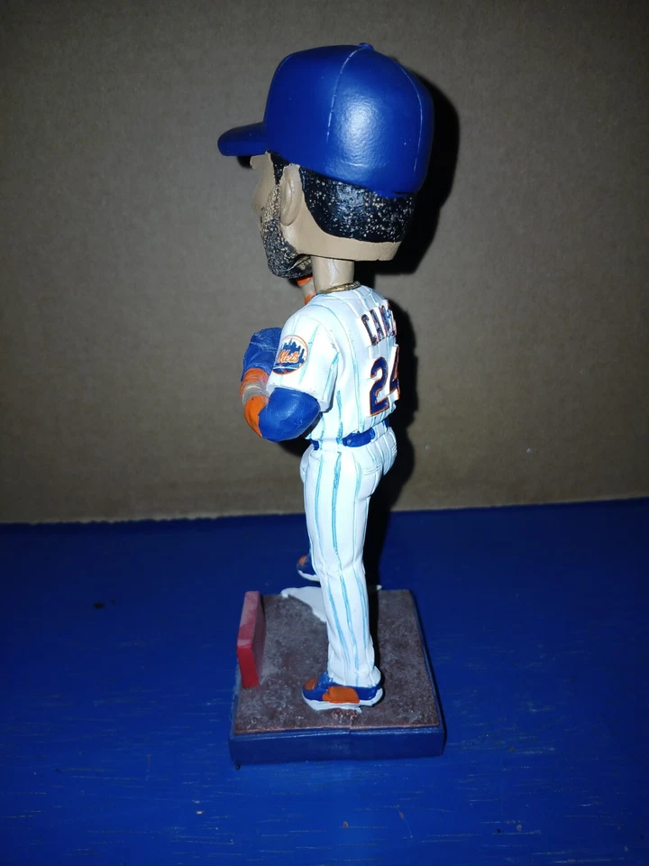 Bobblehead de conexión Robinson Cano NY Mets SGA 2020 sin caja Foto 4 de 4