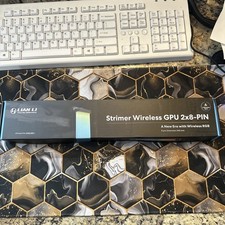 Lian Li Strimer Wireless GPU 2 X 8 Pin PW8-1W RGB Power Extension Cable