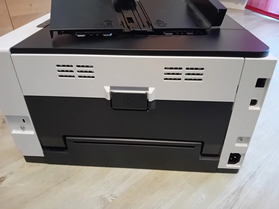 HP LaserJet CP1025nw color Drucker LAN, WLAN, USB - Bild 2 von 4