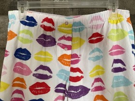 Pink Victoria's Secret Pajama Lounge Set Size Med Kisses Lips Pants Shirt Pocket