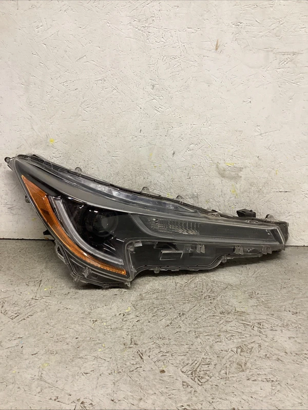 2020-2022 Toyota Corolla RIGHT RH PASSENGER SIDE HEADLIGHT US SINGLE 8111002S30
