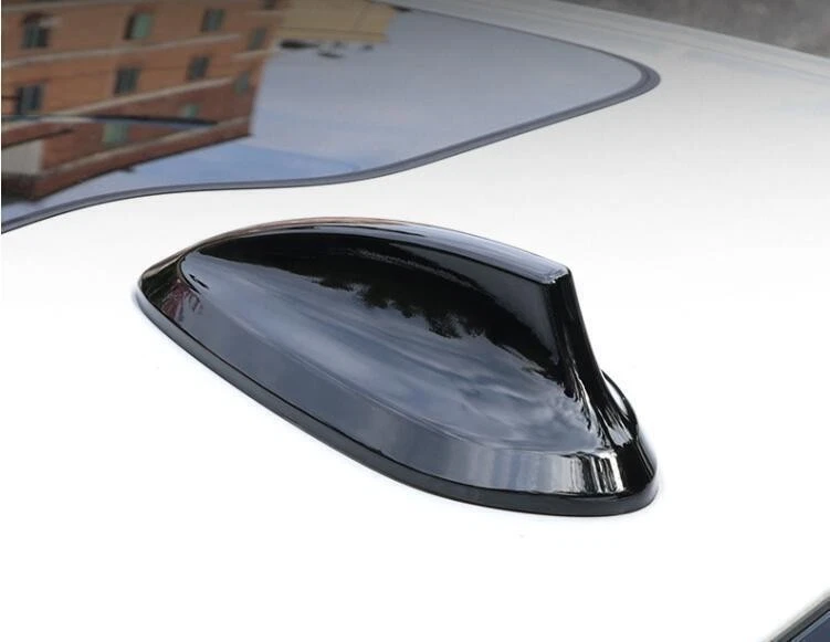 ABS Gloss Black Shark Fin Antenna Aerial Cover Trim For BMW 4 Series 2015-2020 - Image 3 of 4