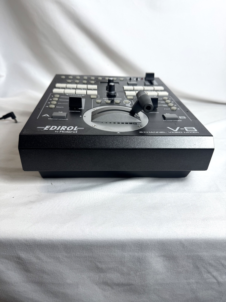 8チャンネルビデオミキサー Roland EDIROL V8 Roland Edirol V8 Eight-Channel Video Mixer with Effects