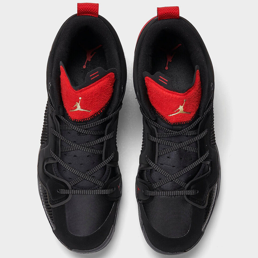 Nike Air Jordan 37 XXXVII Low Bred Stunt Black Metallic Gold Nike Air Jordan 37 XXXVII Low Bred Stunt Black Metallic Gold