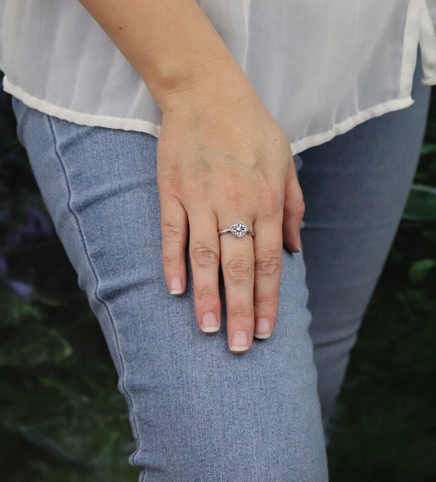 Sterling Silver Belle Fleur CZ Ring Size 9 1/4 Silpada - Image 2 of 4