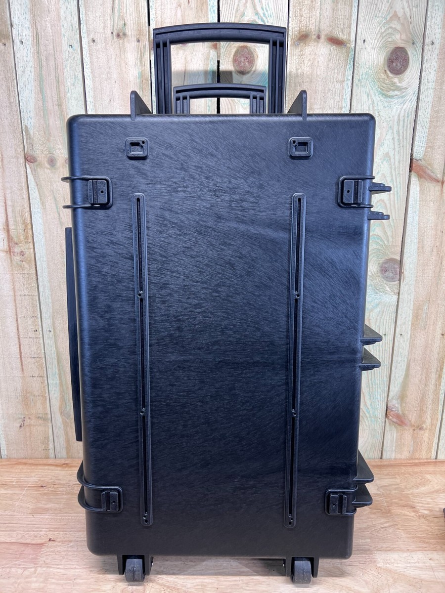 Explorer 7630 Transport Case 33 7/8