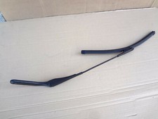BMW E87 Scheibenwischerarm Wischerarm Rechts 7169972  87Tkm