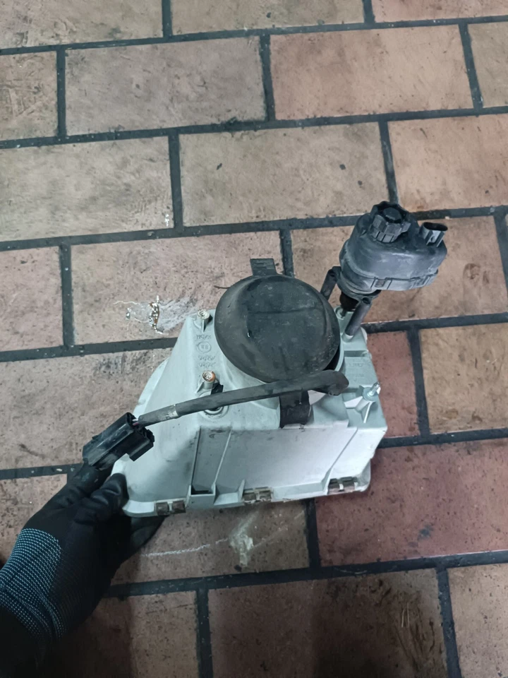 Rover 111 SL 100-Series Frontscheinwerfer Scheinwerfer rechts Carello 54530092 - Bild 4 von 4