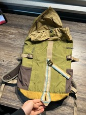Burton Backpack Green Tan Hiking Rucksack Adjustable Straps Outdoor Travel