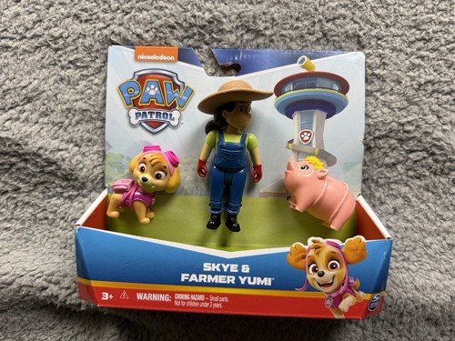 New Nickelodeon Paw Patrol Skye & Farmer Yumi with Pig Figures