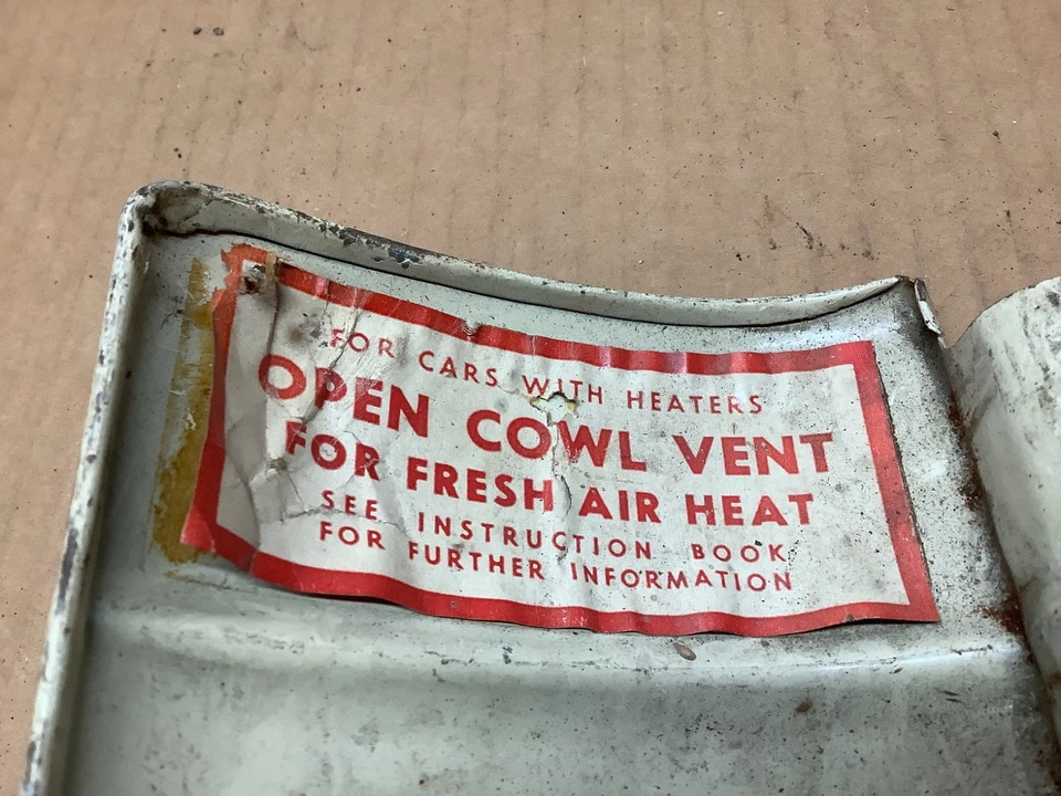 Puerta de guantera Plymouth Savoy Belvedere 1955 1956 1593758 con llave y bisagra usada b Foto 4 de 4