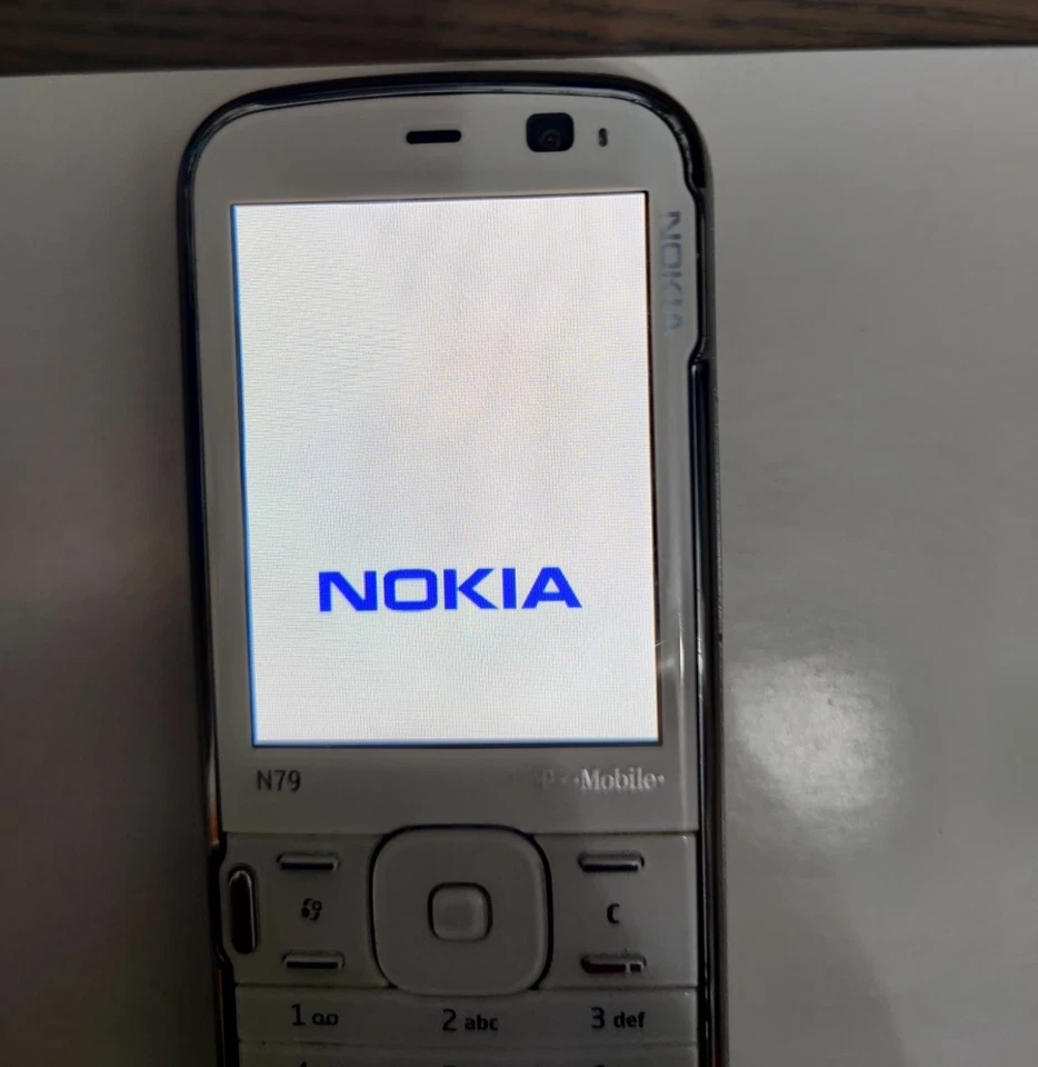 Nokia N79 Mobile Phone Boxed   Excellent Condition - Image 4 of 4