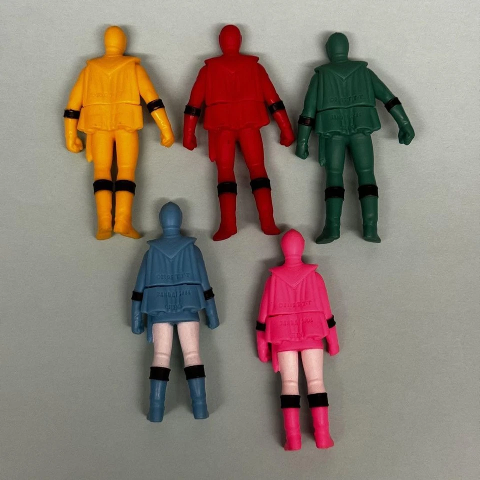 Juego de figuras de vinilo suave Power Rangers Mystic Force Magiranger Play Hero Foto 2 de 2