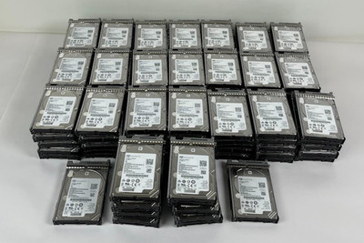 Lot of 117 Cisco UCS-HD2T7K12G 2TB 12Gbps 7.2K SAS 2.5'' HDD Seagate ST2000NX0433