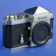 Nikon F Early Camera Body 6403660 with Type 1 Finder Triangular Pins