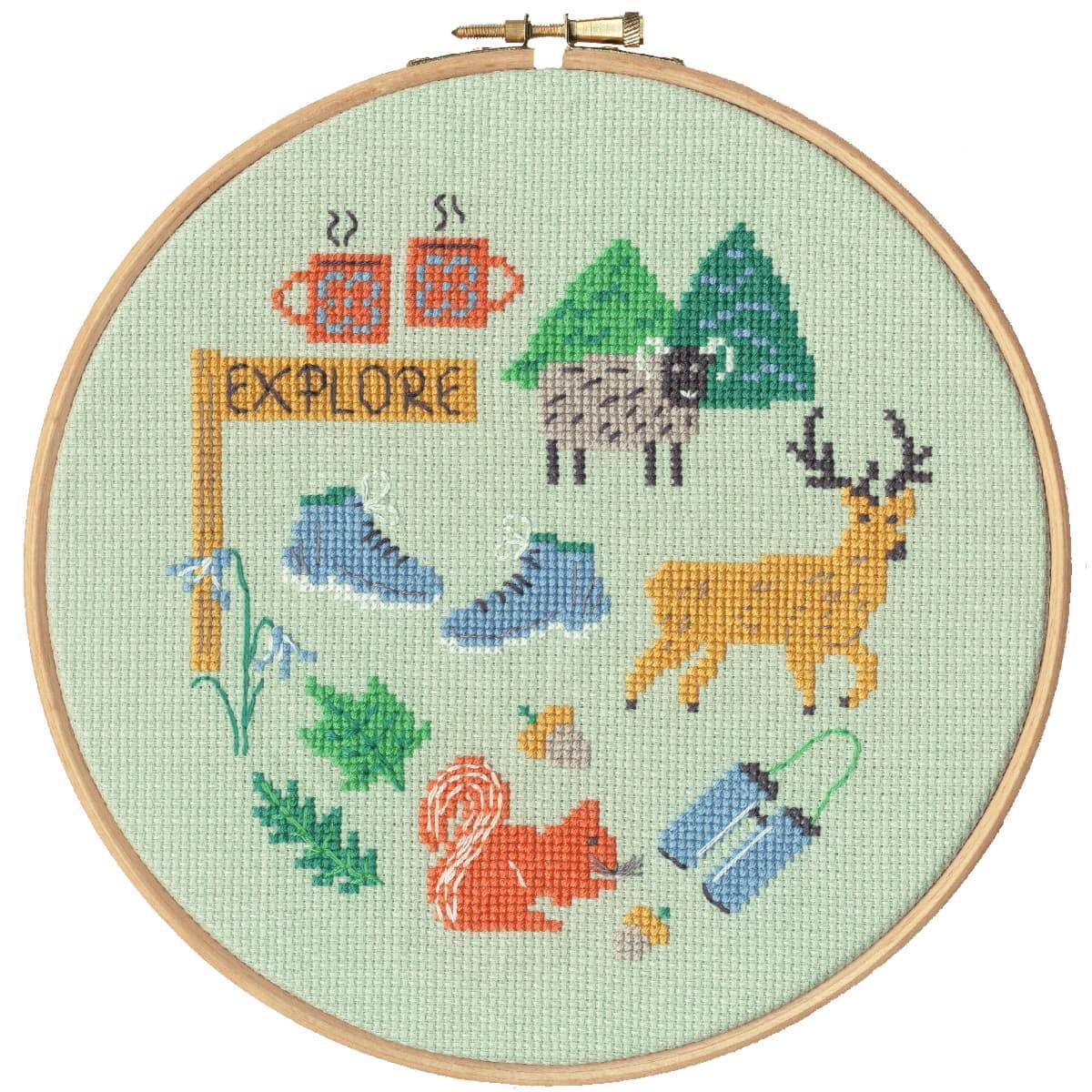 Bothy Threads counted cross stitch kit with wooden hoop ""Explore"", XJH6, Diam. 1