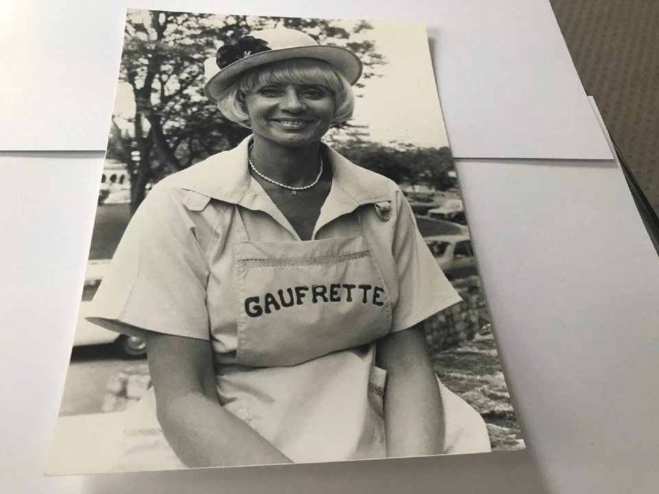ANNIE CORDY - PHOTO DE PRESSE ORIGINALE 14x20cm - Photo 1/1