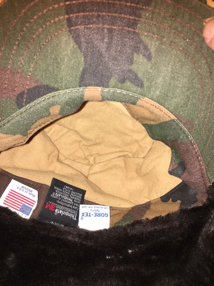 READ FLAWED Vintage CABELA'S Goretex Camo Print Hat Made in USA Faux Fur Lined - Image 3 of 4