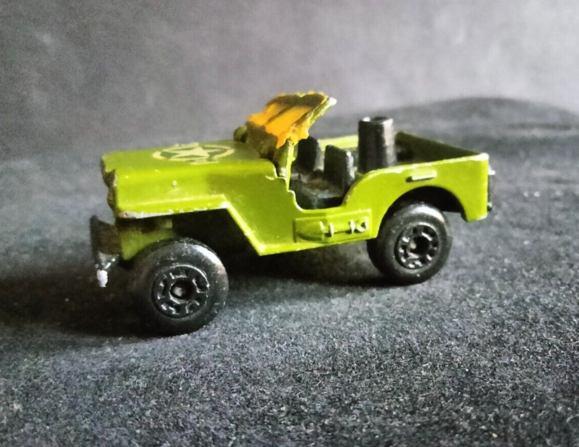 Vintage Matchbox Superfast Military Jeep Army Green #38 Lesney England 1976