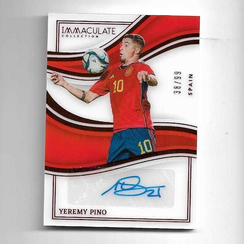 2023-24 Panini Immaculate Autograph Auto Card : Yeremy Pino