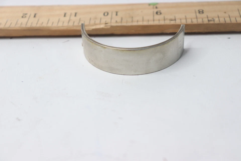 Carcasa de cojinete superior 11247841703 Foto 3 de 3