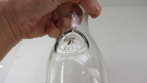 Vintage Paul Masson geprägt seit 1852 Milchglas Flasche Krug Größe 8" - Bild 4 von 5